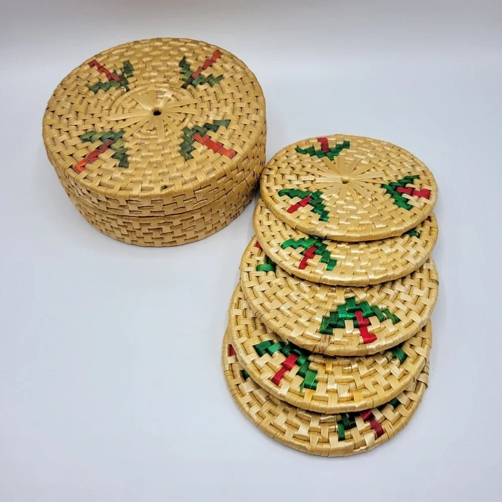 Handwoven Straw Rattan Trivet Set With Storage Basket Natural Multicolor Design